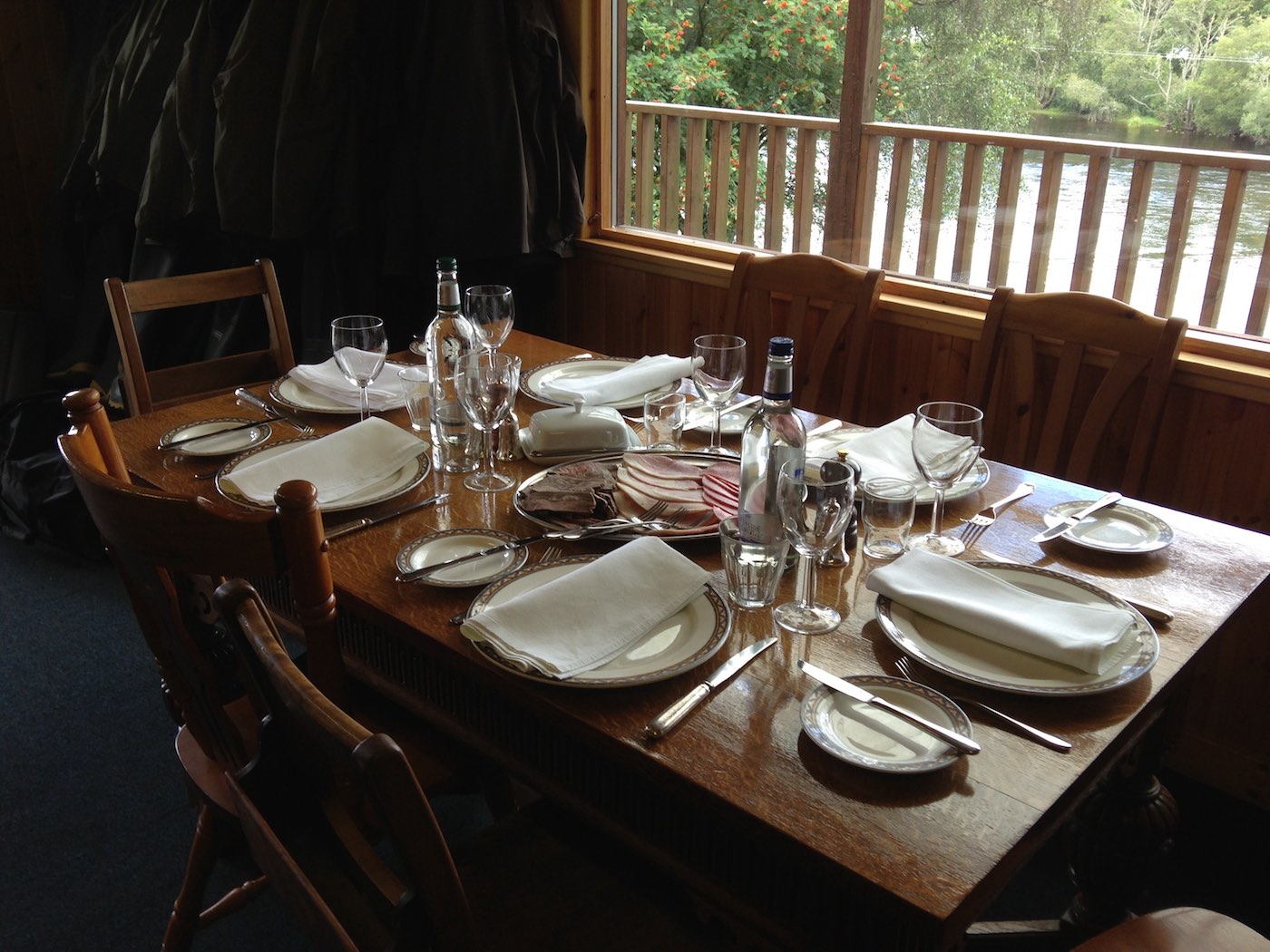 Here a perfectly set lunch table on the River Tay near Dunkeld during a salmon fishing event day. Nothing beats a gourmet lunch provided by a Michelin starred chef while overlooking a famous Scottish salmon river.