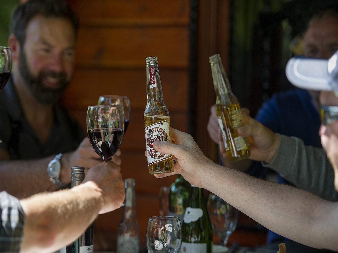 Here's a few River Tay corporate salmon fishing guests having a celebration after a great day out salmon fishing near Dunkeld. All salmon fishing venues have luxury salmon fishing lodges located beside the river like this which are perfect for special riverbank fishing hut occasions like these.
