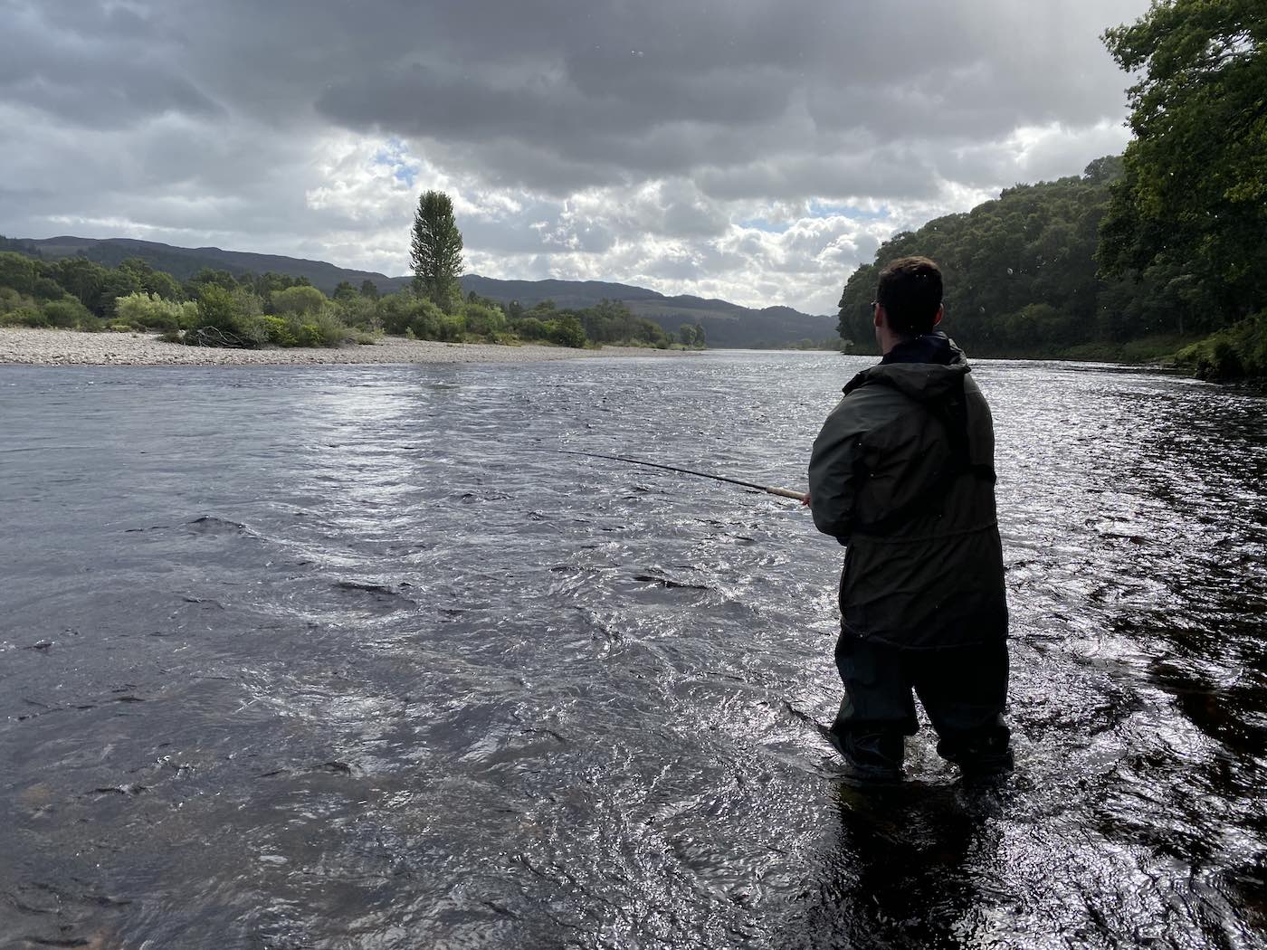 If you're serious about your salmon fishing you'll learn how to separate each swing of the fly effectively to achieve maximised water coverage over the full course of the fishing day. This lovely shot was taken of a guided salmon fishing guest on right hand bank the River Tay Kinnaird Beat's March pool while learning how to fish for salmon..