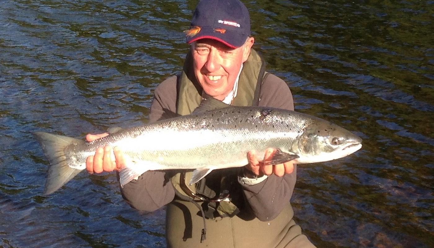 Keith had been trying to catch a salmon for a number of years before he was pointed to myself on the River Tay for his Sky TV Tight Lines programme. It took all of 10 minutes to put him into this fine River Tay salmon as his personal salmon fishing guide at the Boat Pool on the Glendelvine Beat. The Sky Sports cameras captured all of the footage and everyone went home happy and even the fish too which was released after this fine photo was taken. Note Keith is wearing a life jacket with his chest waders which is essential for safe wading reasons.
